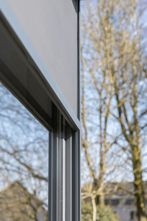 Brustor screens 05 Photo B1100 ZIP Brustor REF 2023 BE11 17
